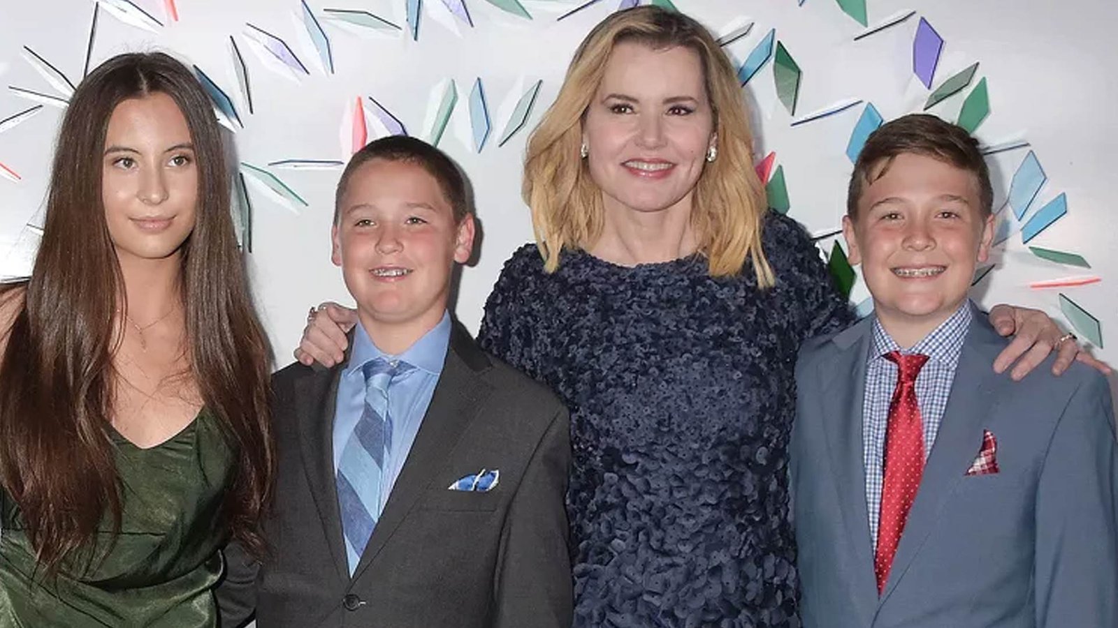 Meet Kian's Mother, Geena Davis